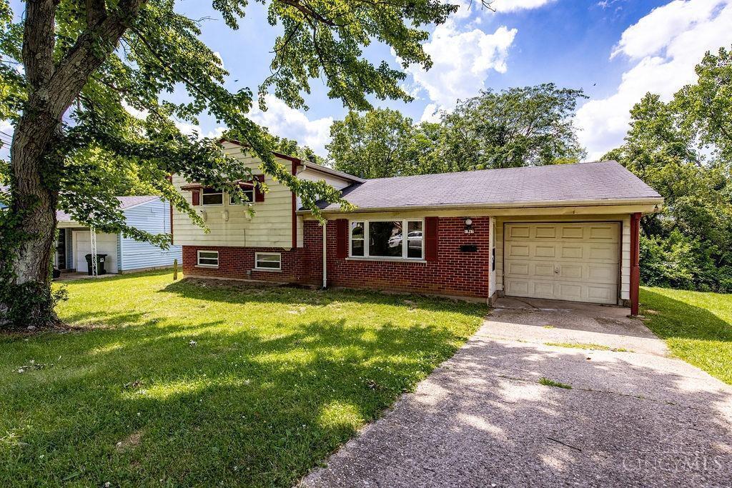 1347 Randomhill Road — photo