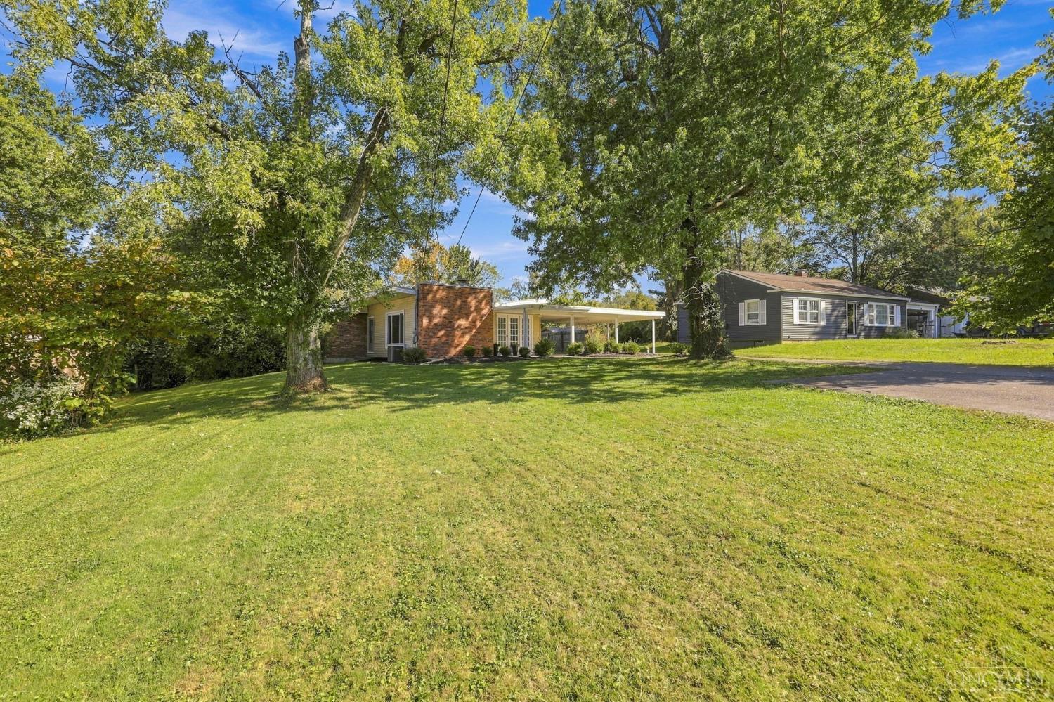 7694 View Place Drive — photo