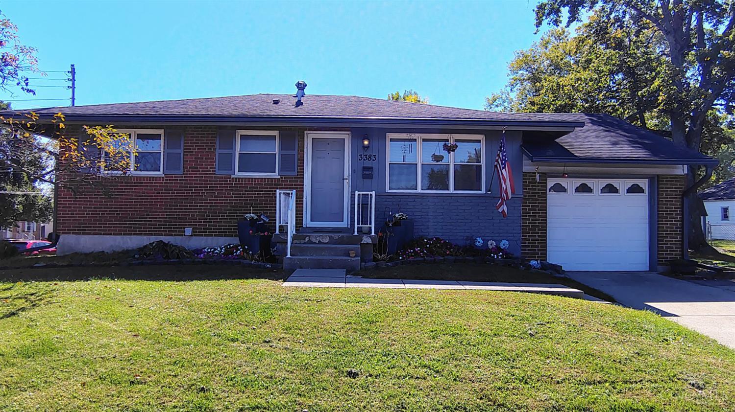 3383 Lakemeadow Court — photo