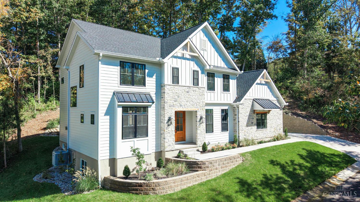 9004 Old Creek Trail — photo