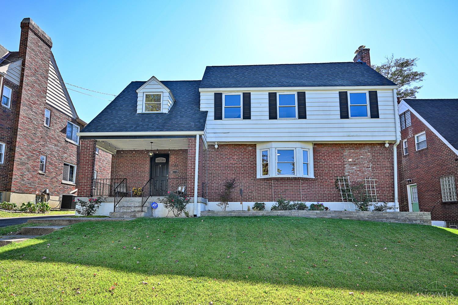 1103 Sunnyslope Drive — photo