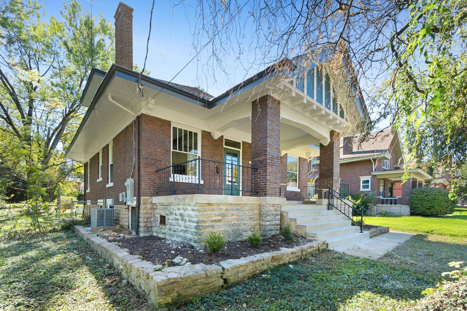 1525 Marlowe, Cincinnati, OH 45224 — photo 3