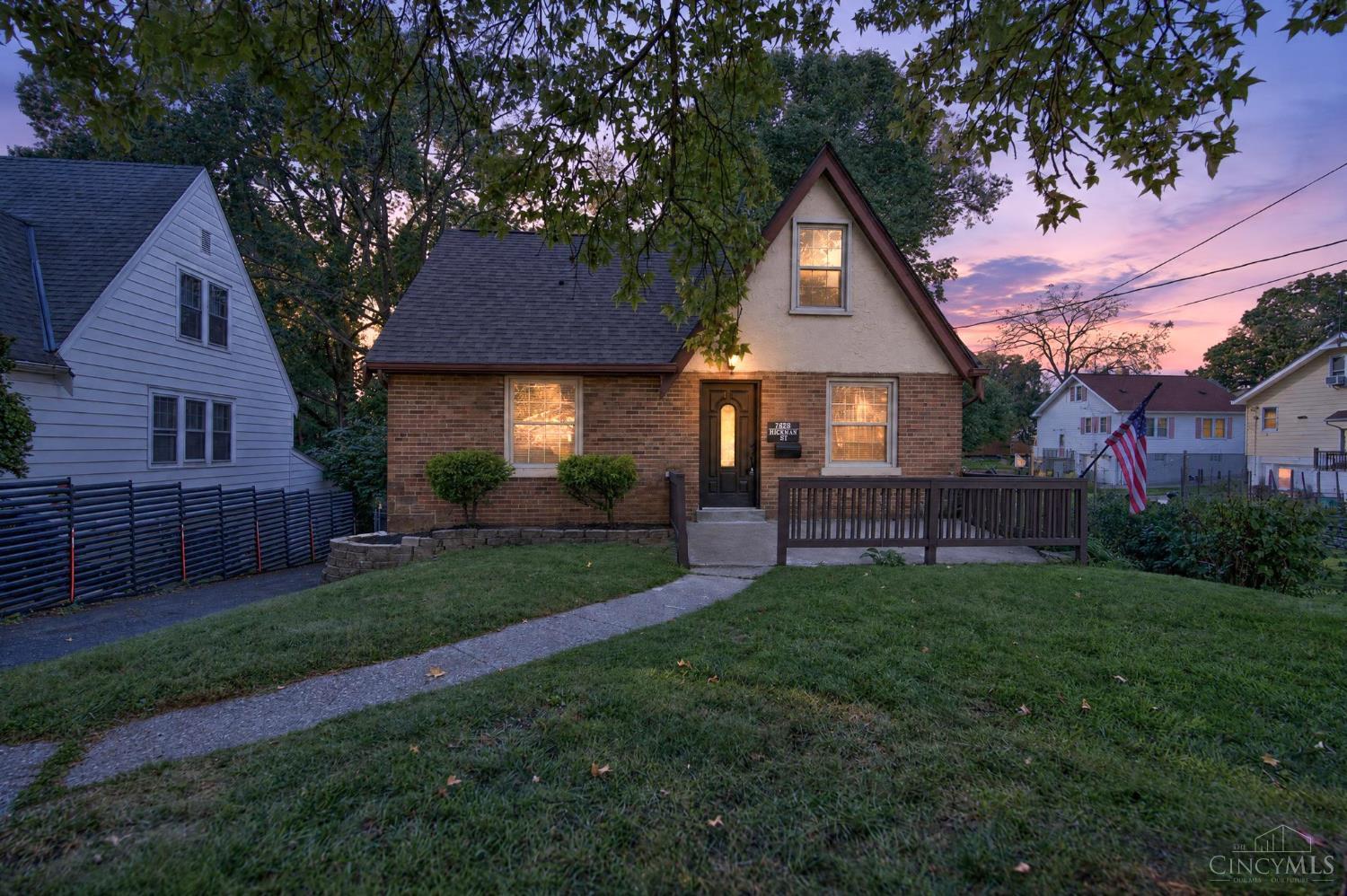 7325 Hickman Street — photo