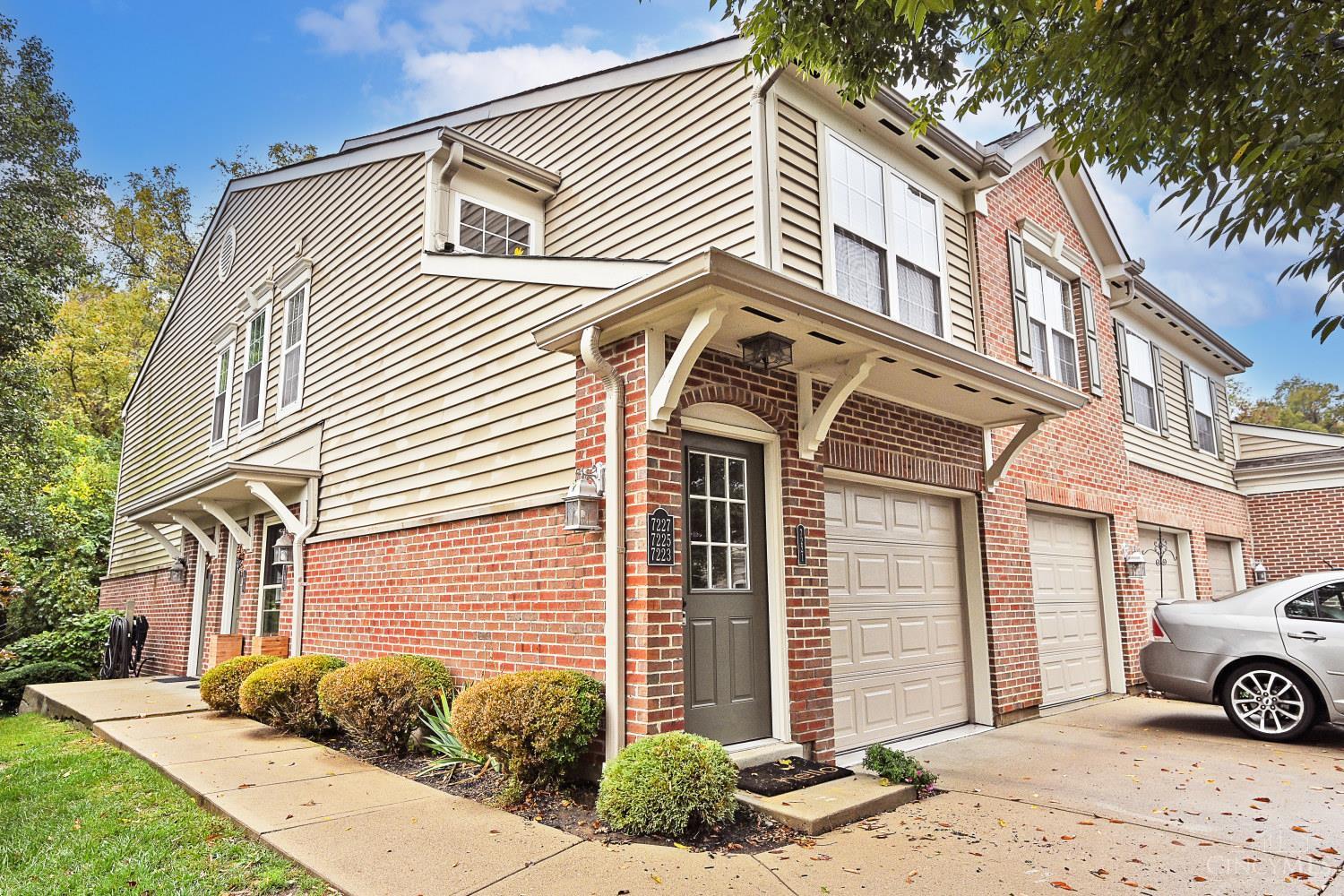 7221 English Drive — photo