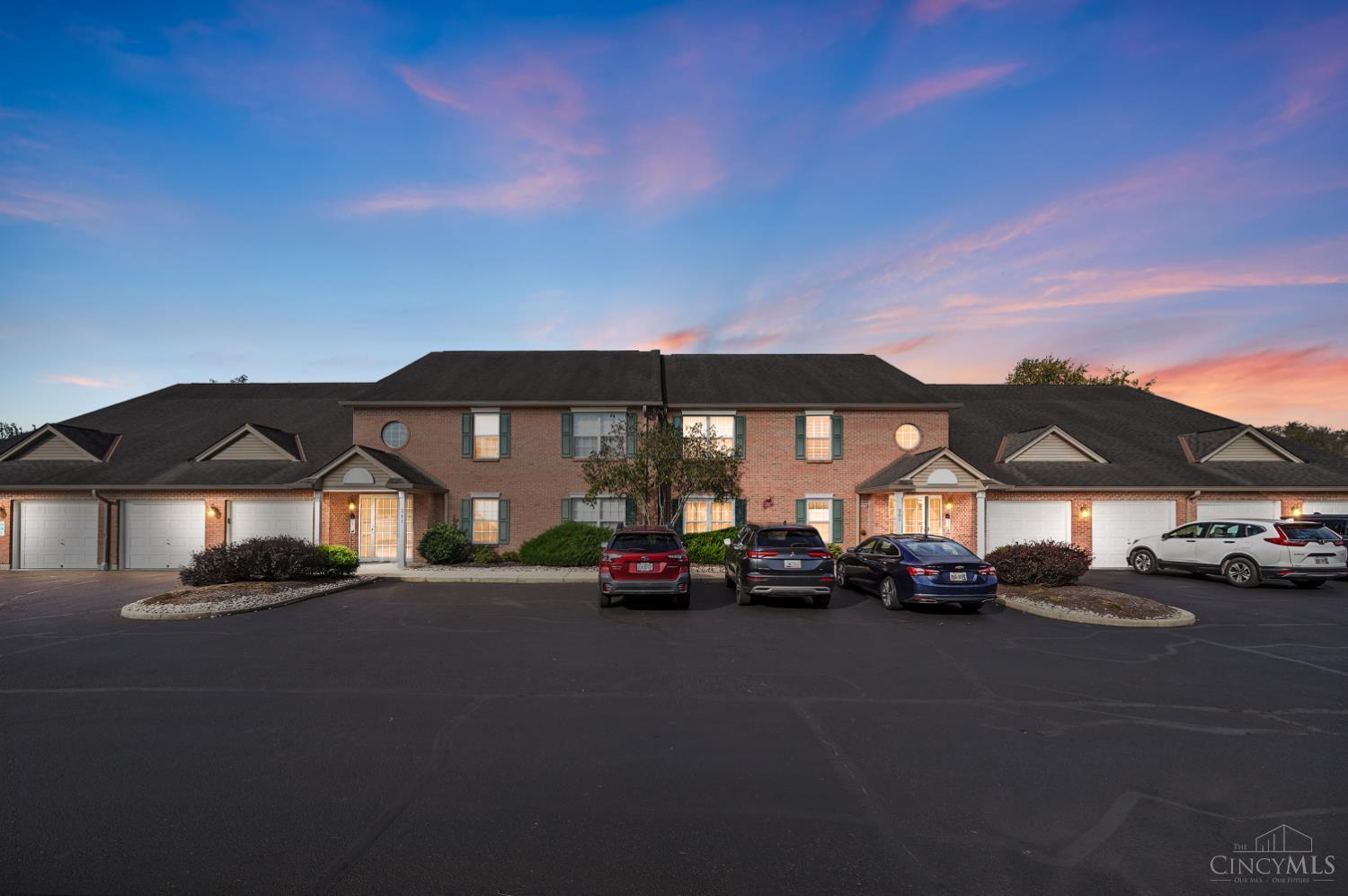 311 Miami Trace — photo