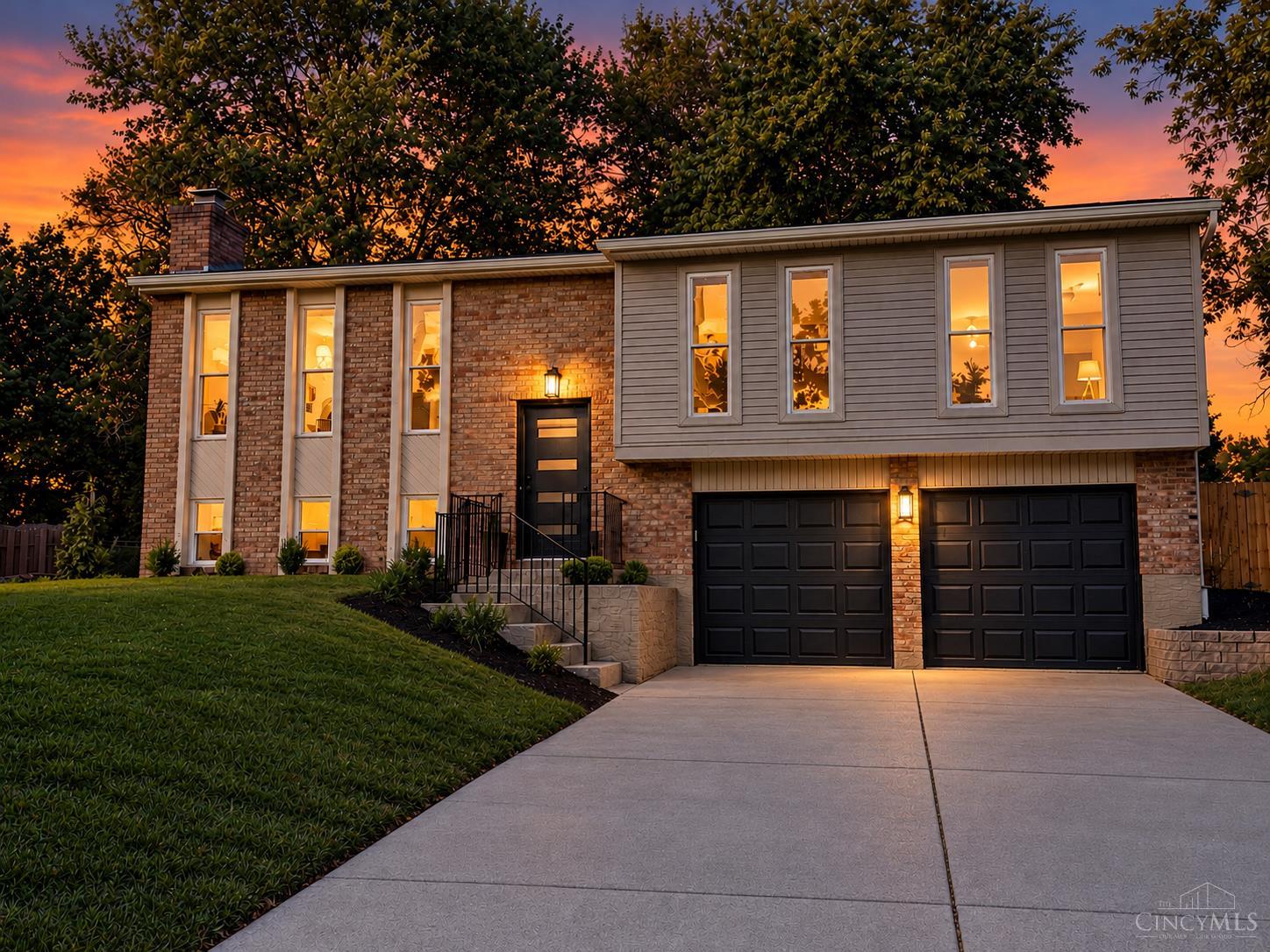 5492 Revmal Lane — photo