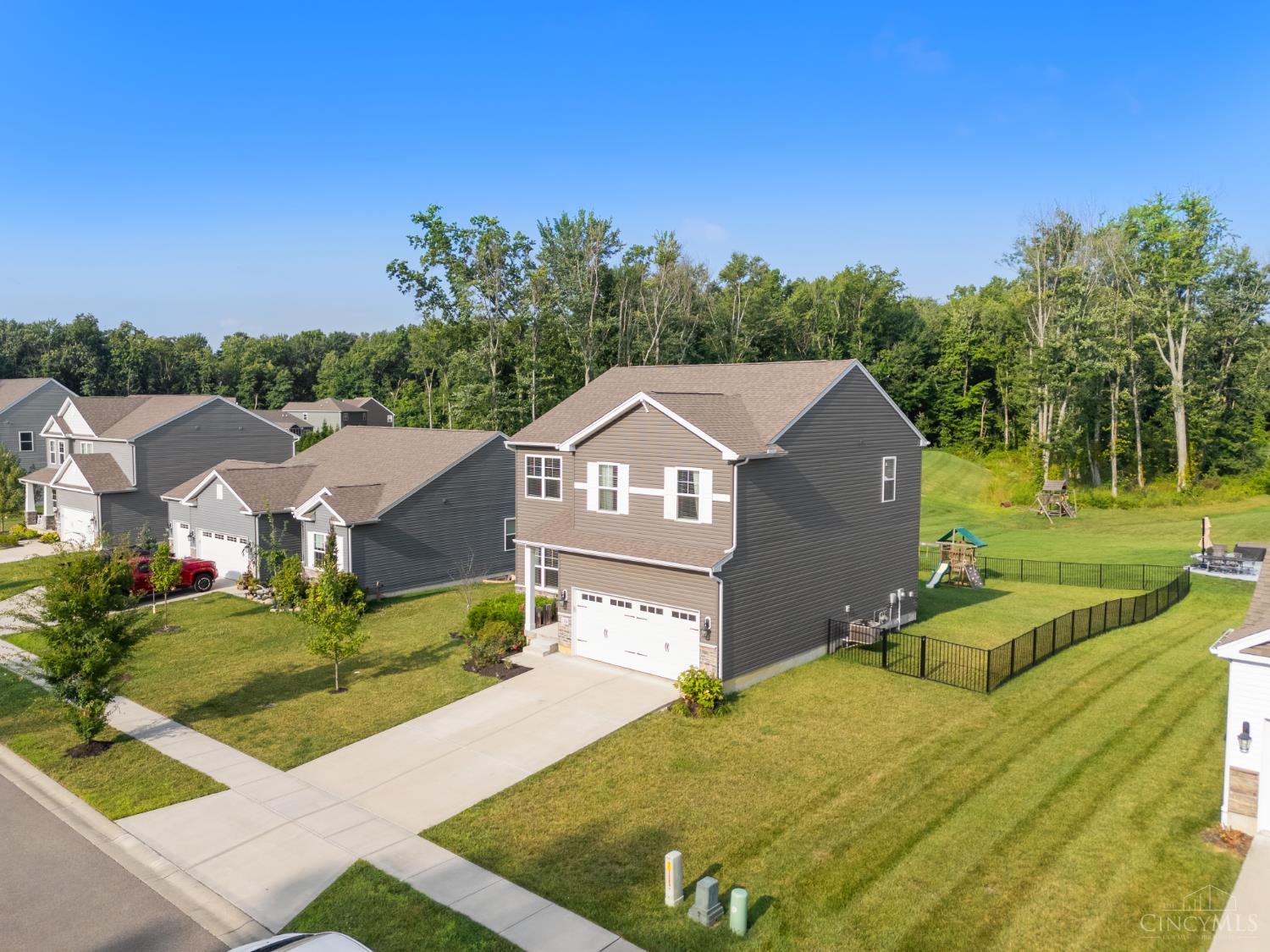 1184 Mcmills Drive — photo