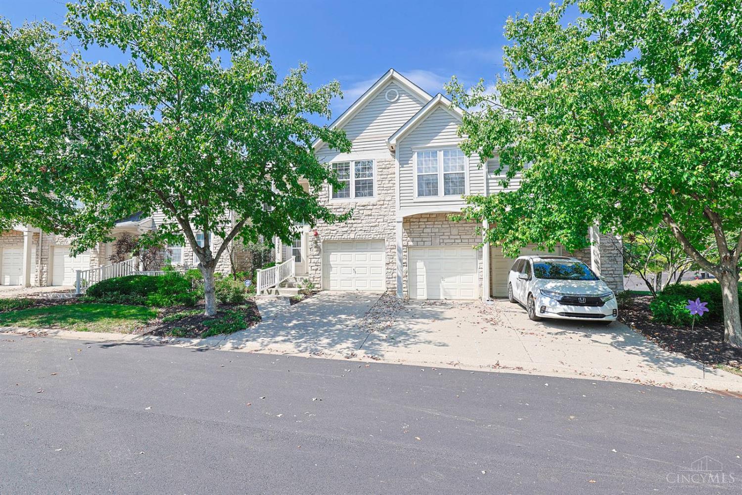 5345 Cooper Road — photo