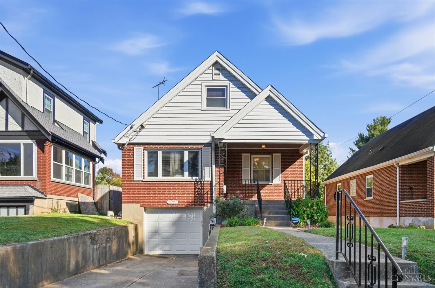 4942 Oaklawn Drive — photo