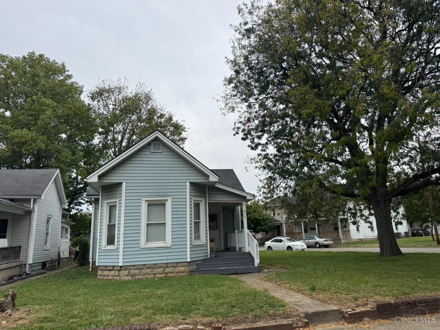 816 Elwood Street — photo