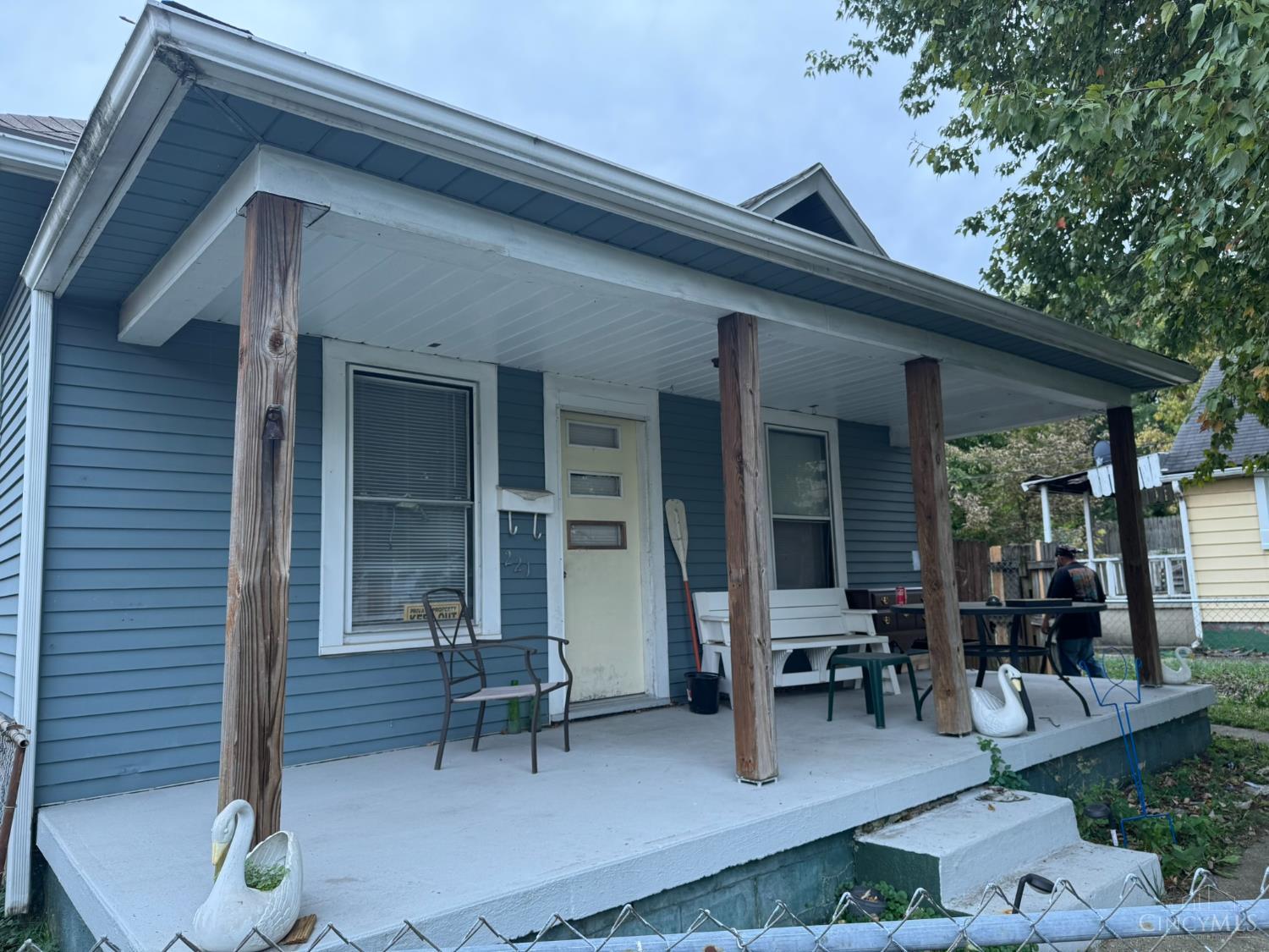 221 N Sutphin Street — photo