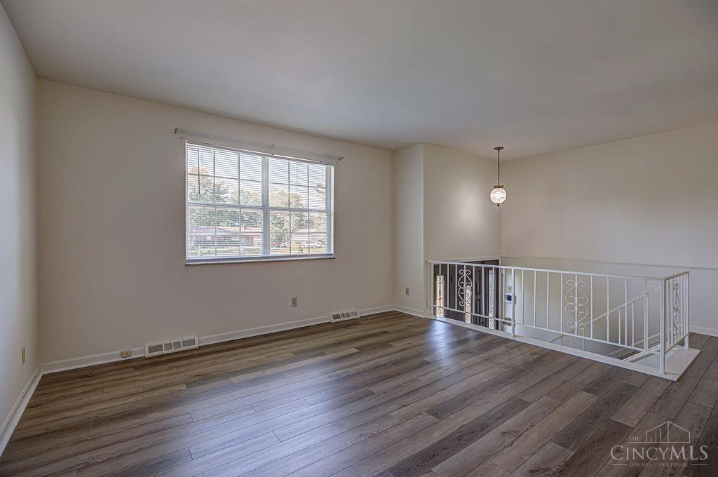 6172 Winding, Maineville, OH 45039 — photo 2