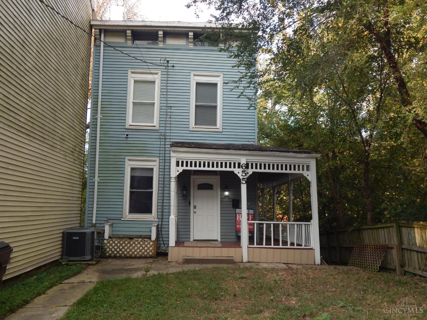 655 Steiner — photo