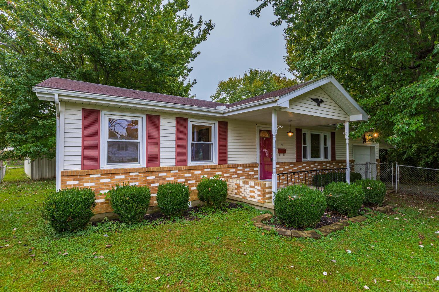 32 Gray Drive — photo