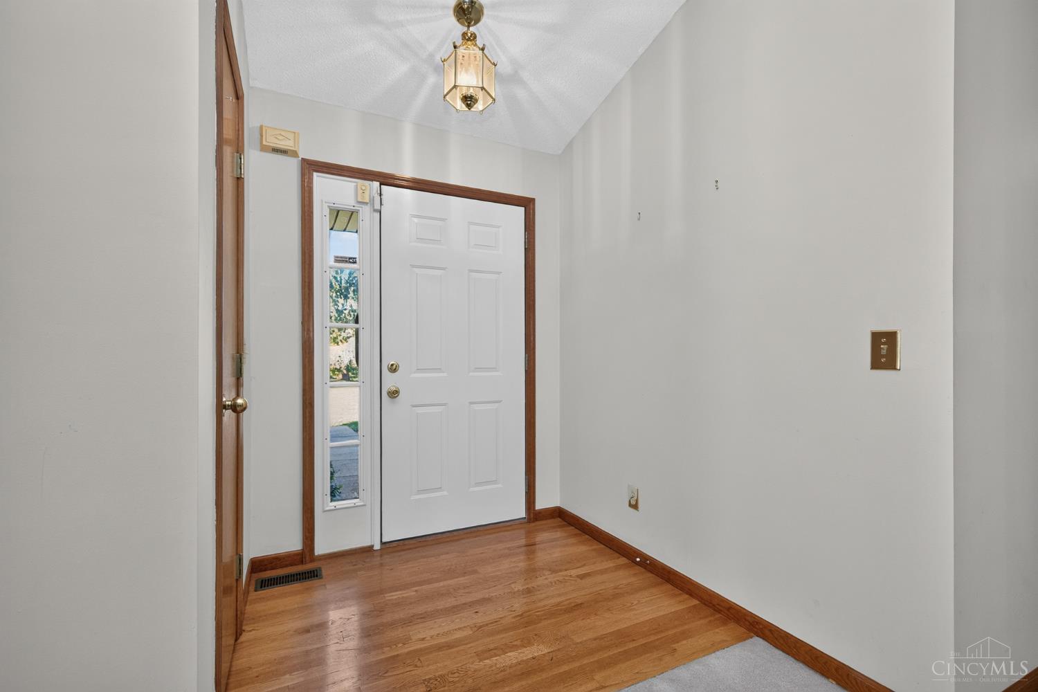 4766 Circle Drive, Fairfield, OH 45014 — photo 3