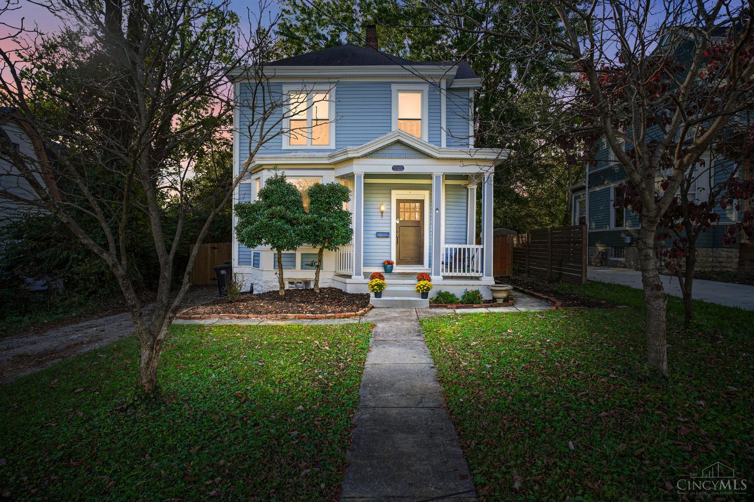 6307 Tyne Avenue — photo