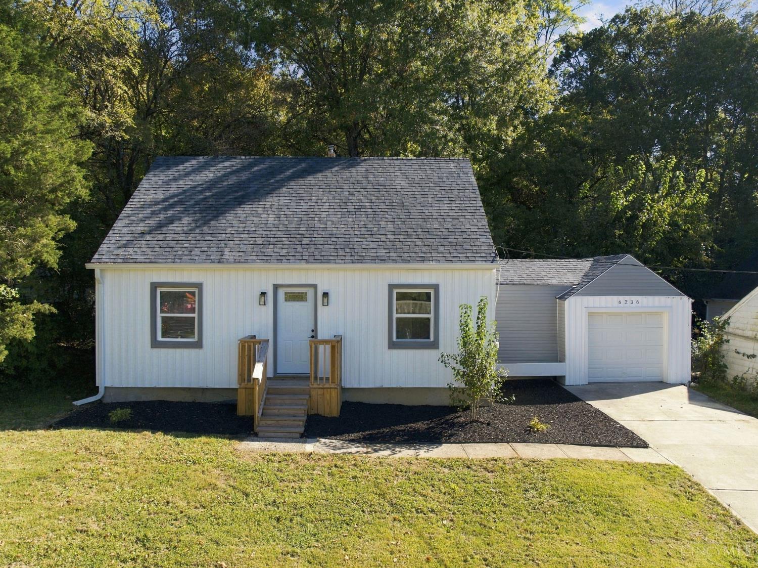 6236 Stewart Road — photo