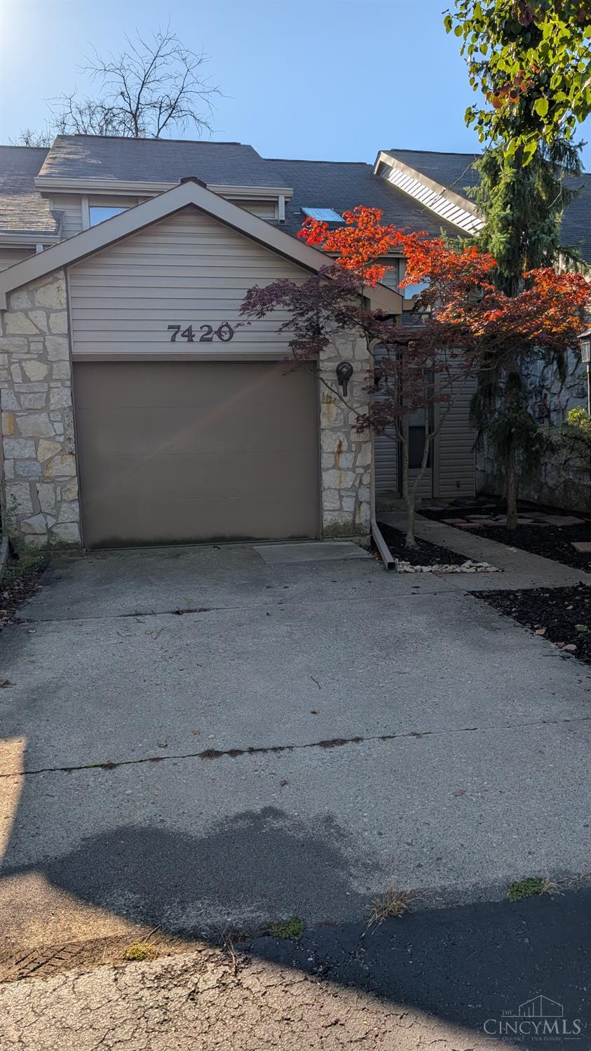 7420 Timberview Drive — photo