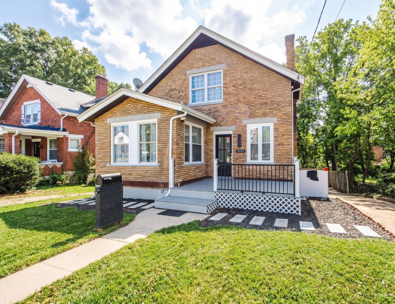2855 Shaffer, Cincinnati, OH 45211 — photo 2