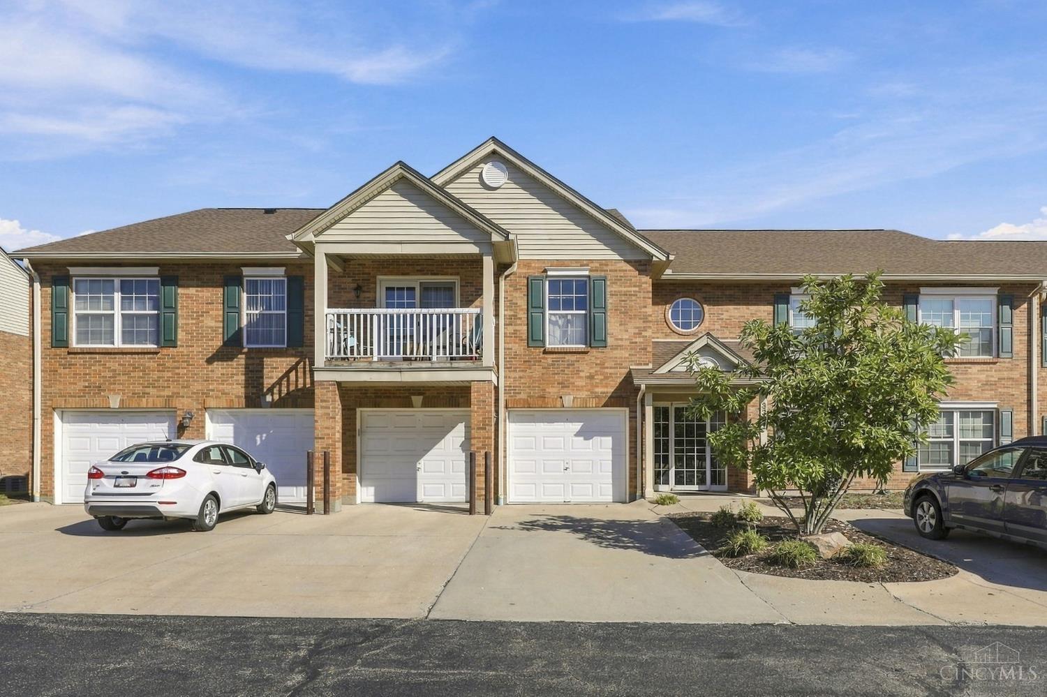 3302 Emerald Lakes Drive — photo
