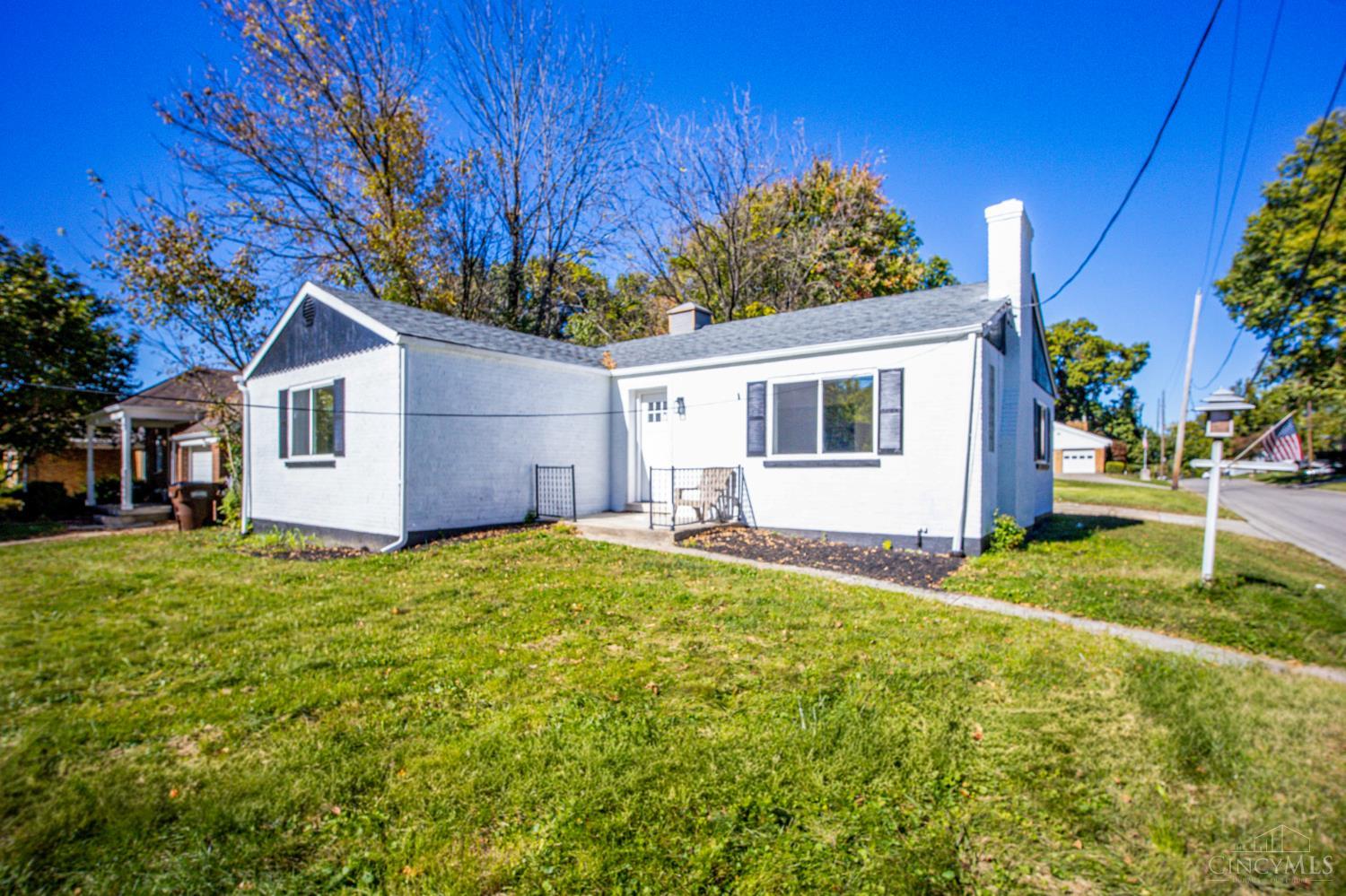 2766 Byrneside Drive — photo
