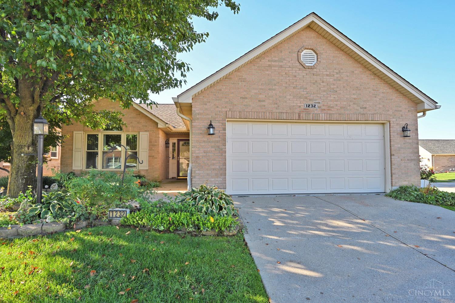 1232 Lisa Renee Drive — photo