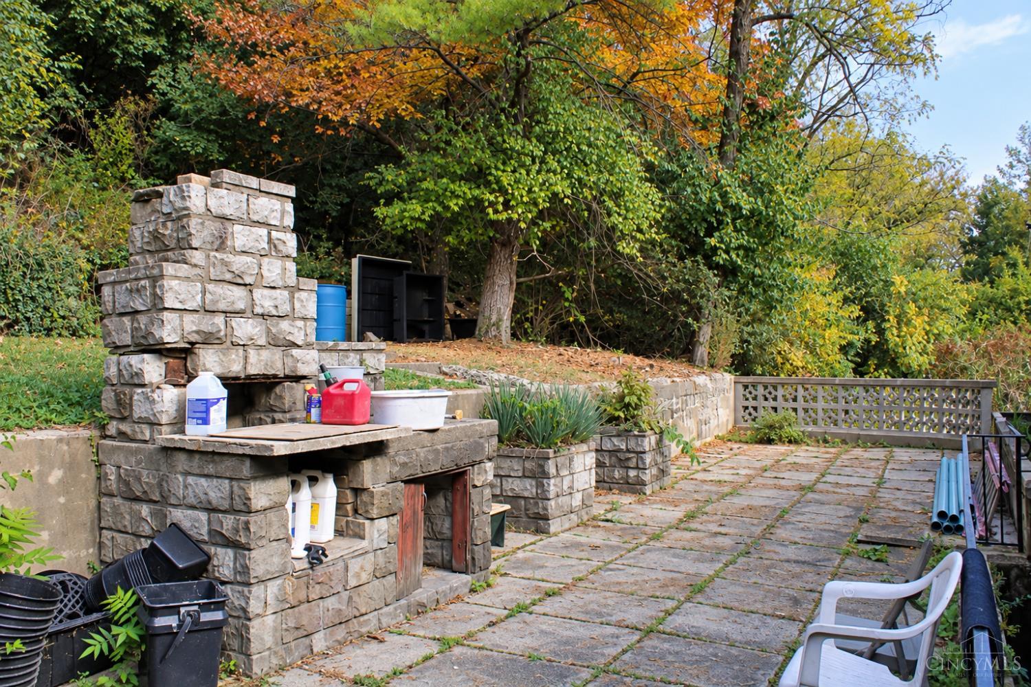 2031 Quebec Road, Cincinnati, OH 45214 — photo 2