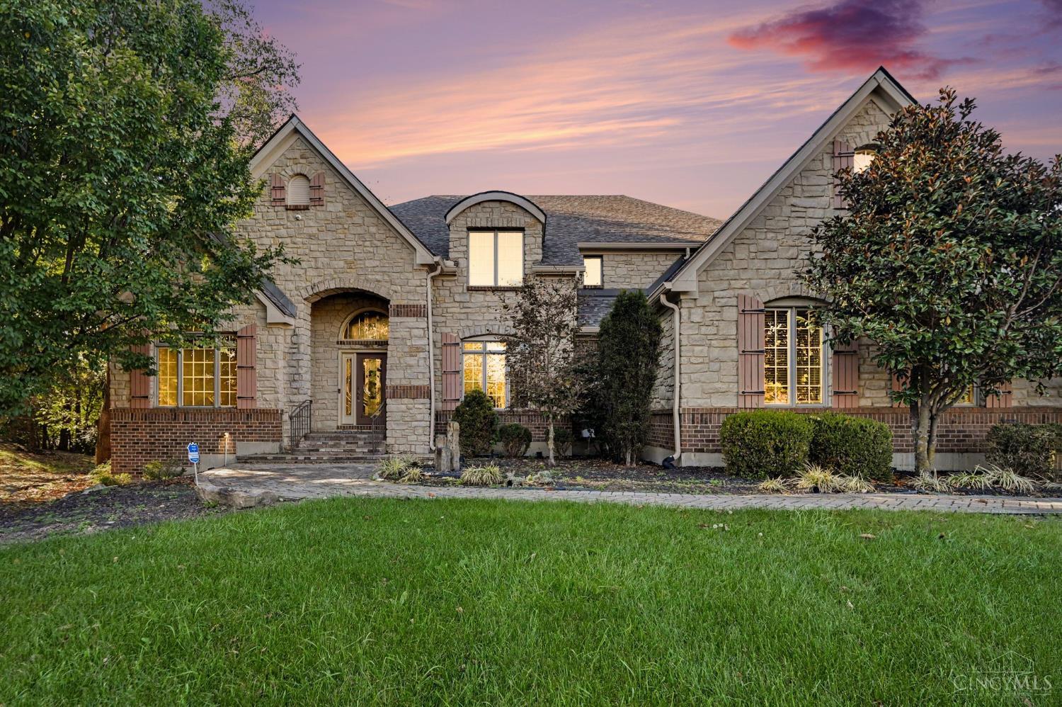 7491 Country Brook Court — photo