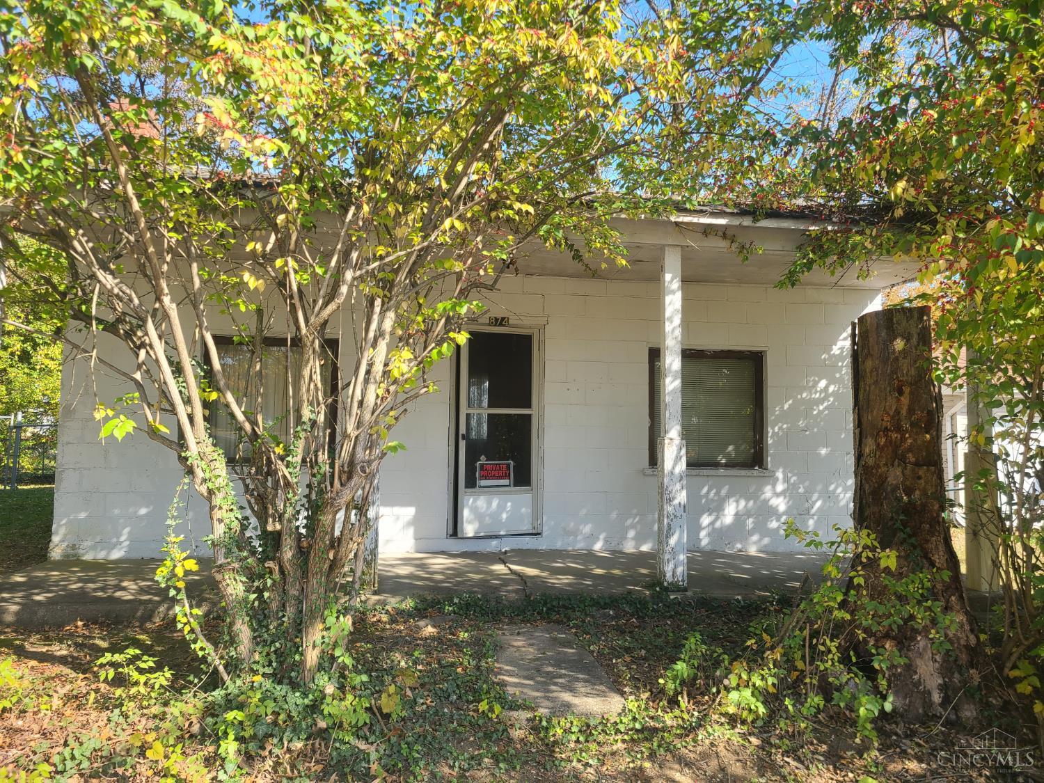 874 Main Street — photo