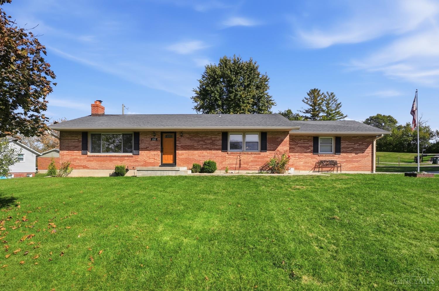 202 S Columbus Drive — photo