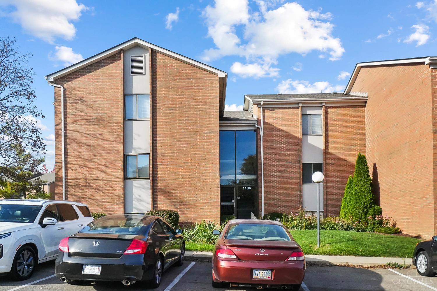 1104 Arrowhead Crossing — photo
