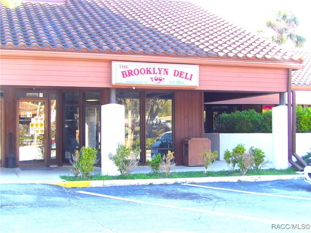 3360 E Gulf to Lake Highway — photo