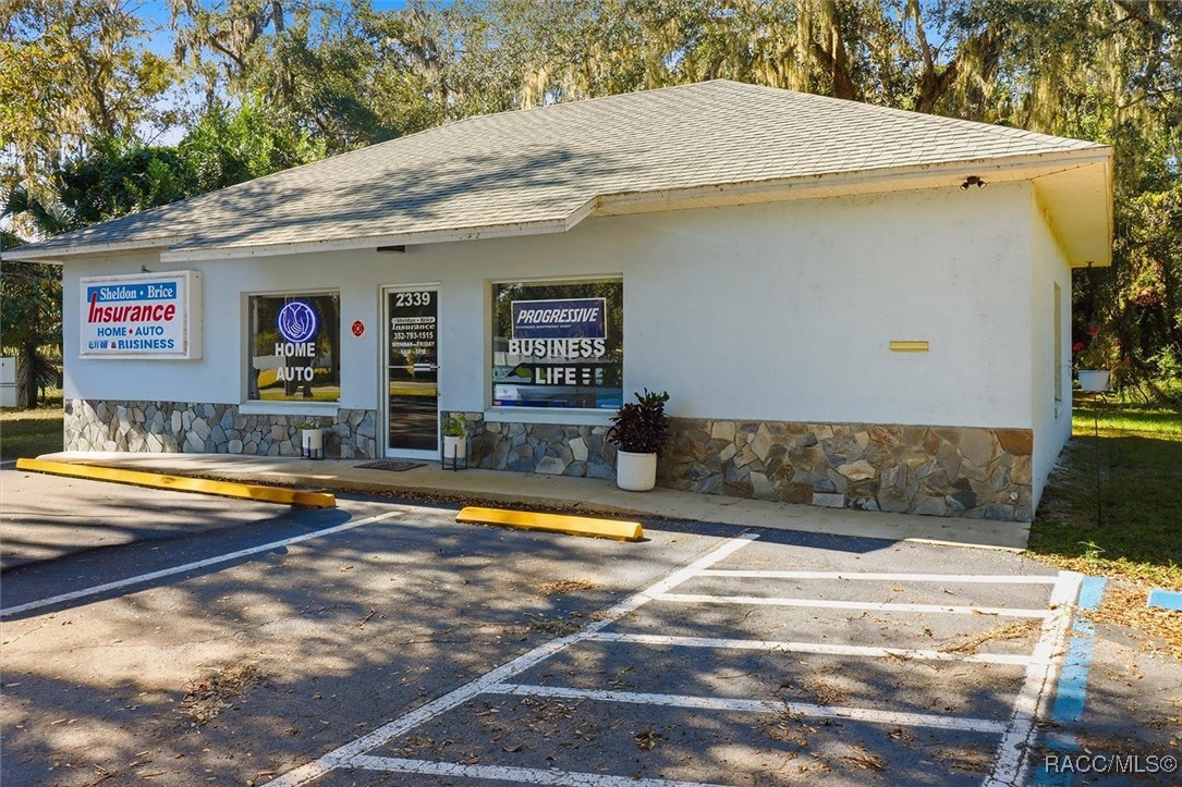 2339 N County 470 Road — photo