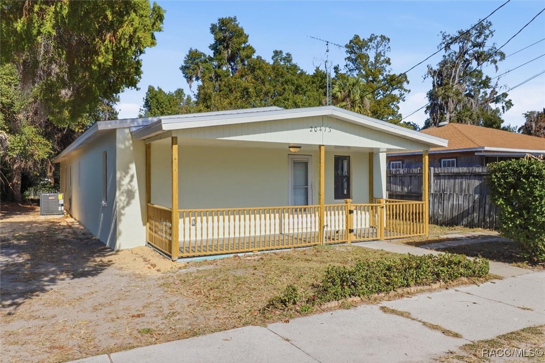 20473 W McKinney Avenue — photo