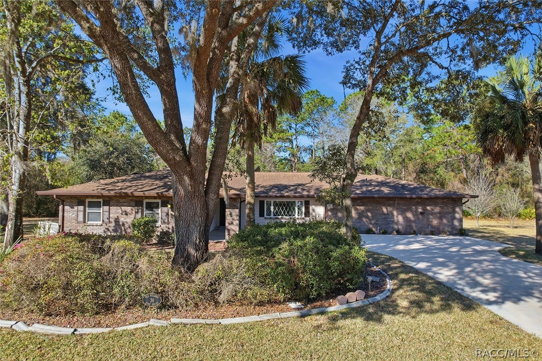 36 Pine Drive — photo