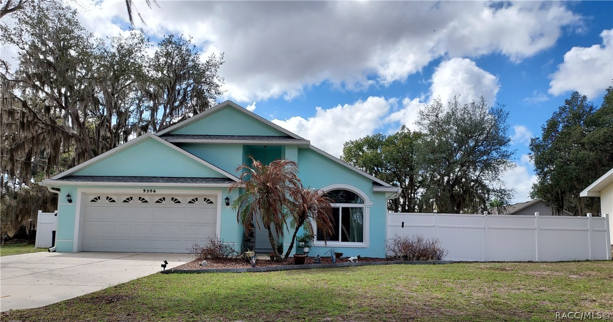 9306 E Gospel Island Road — photo