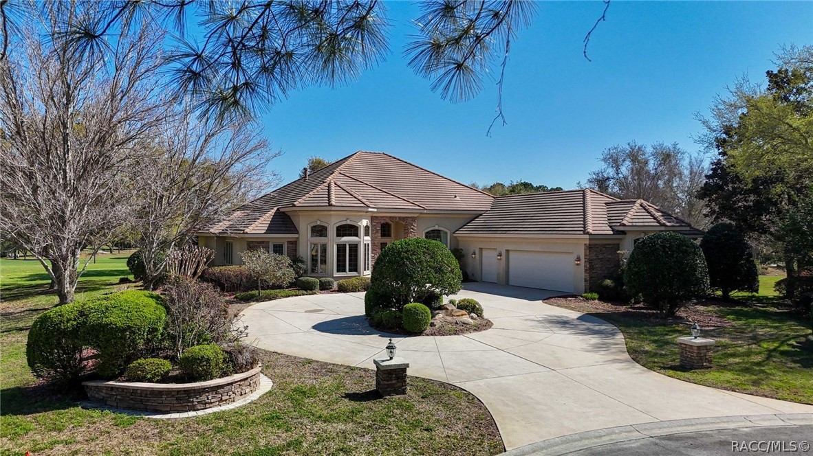 3207 W Wentworth Loop — photo