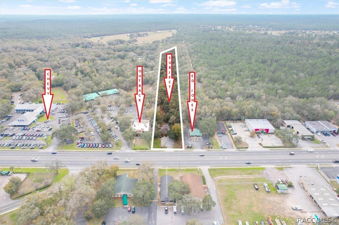 2303 Highway 44 W — photo