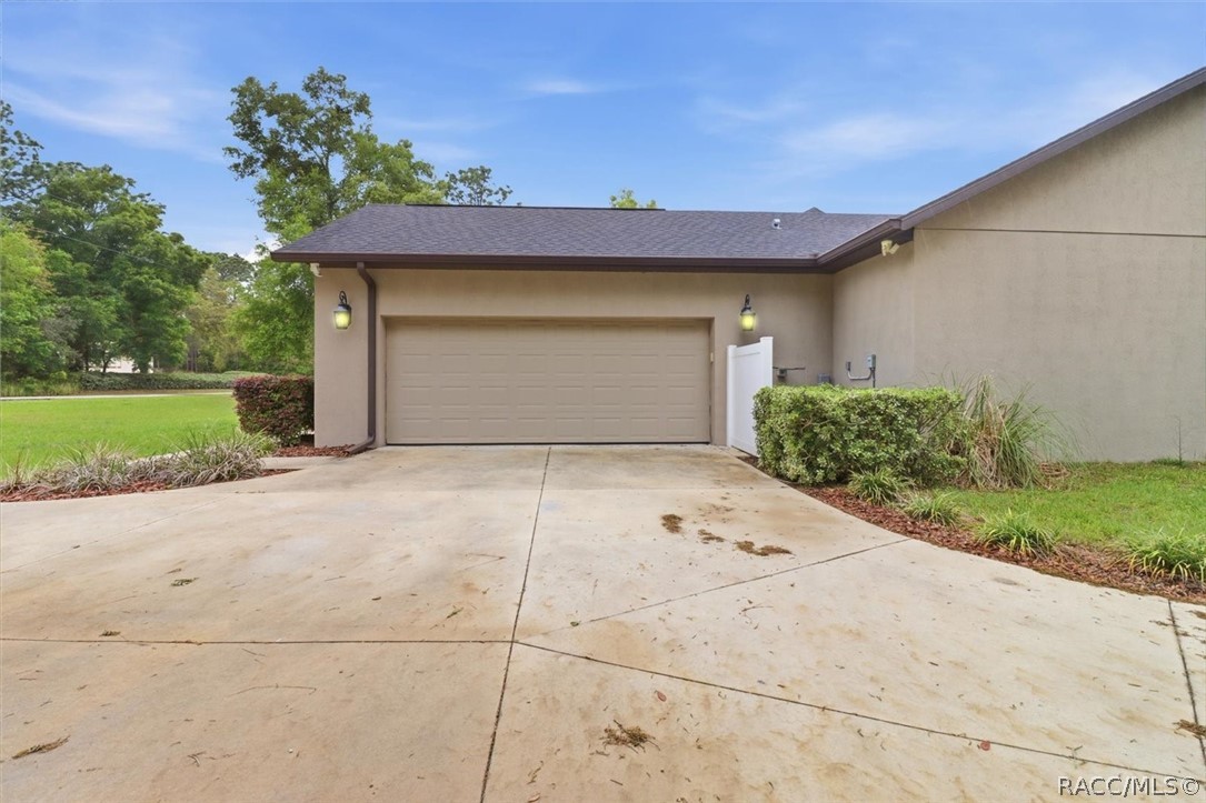 Home in Beverly Hills, FL 34465 — photo 3