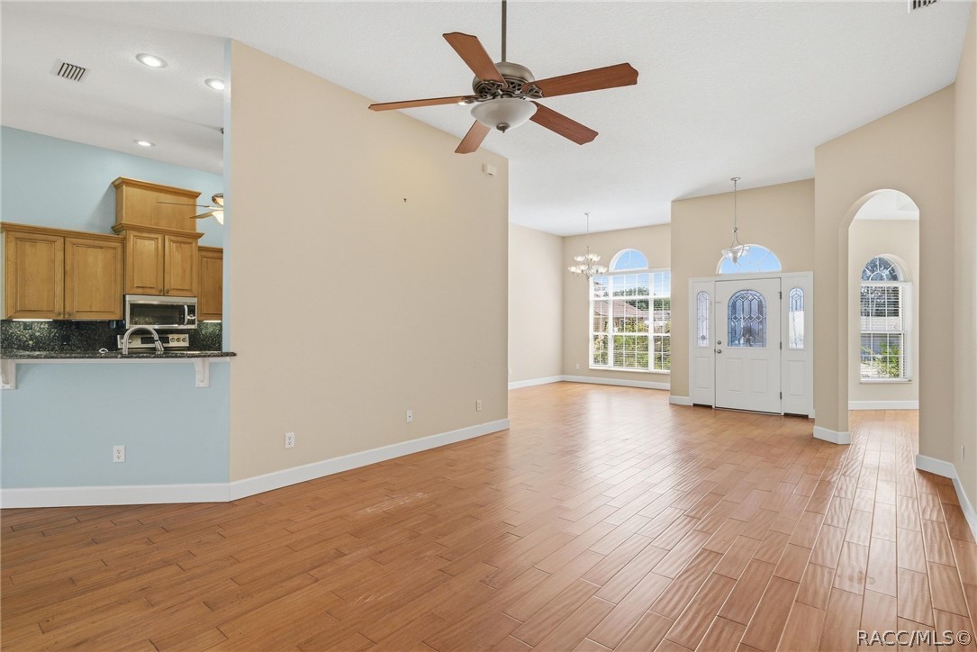 Home in Homosassa, FL 34448 — photo 2