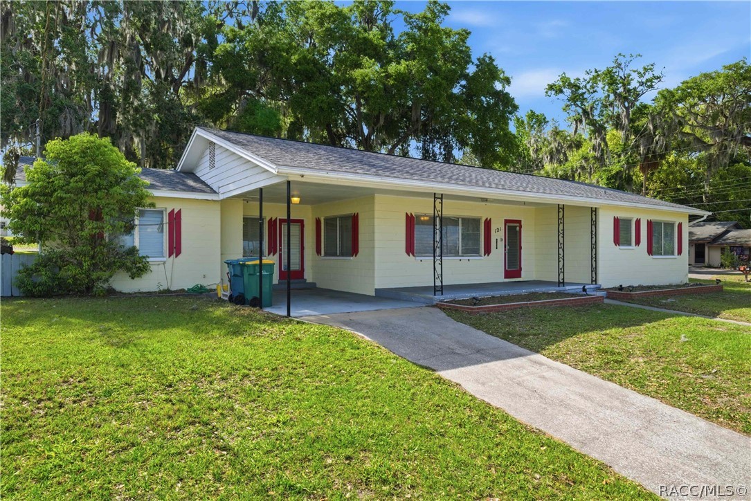 121 N Seminole Avenue — photo