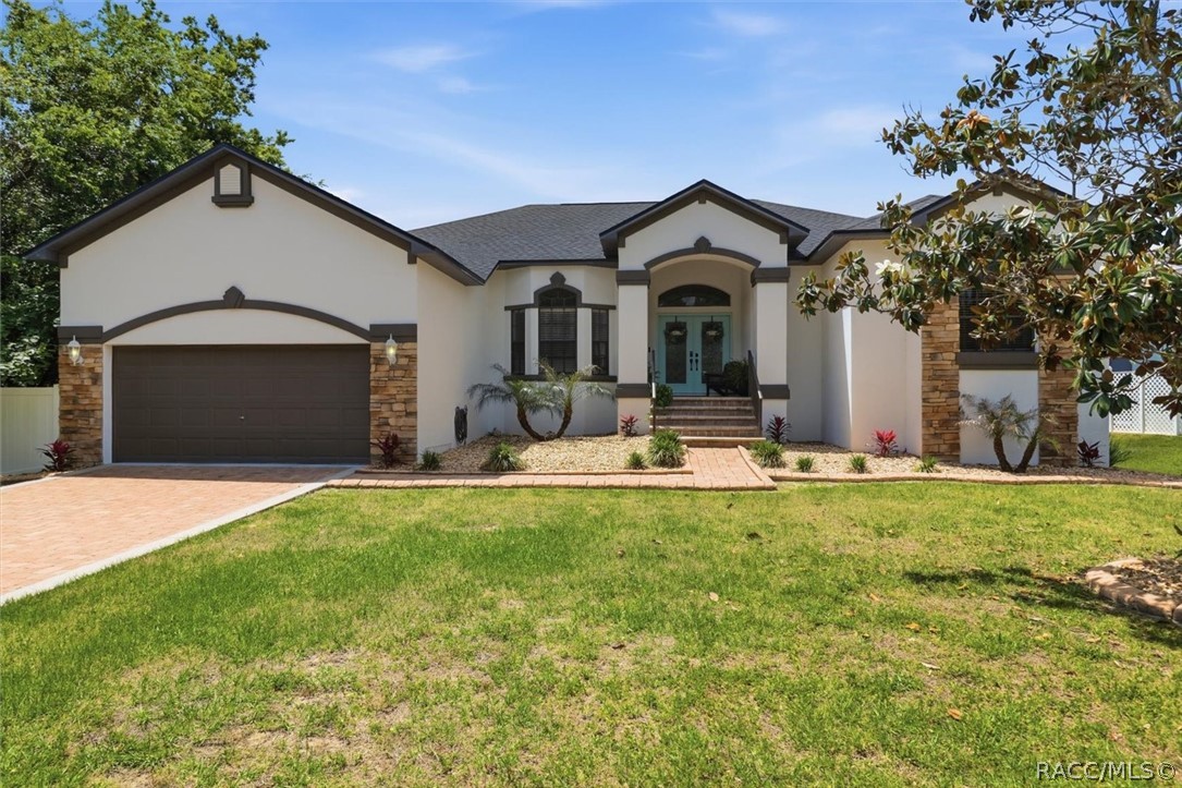 11870 W Waterway Drive — photo