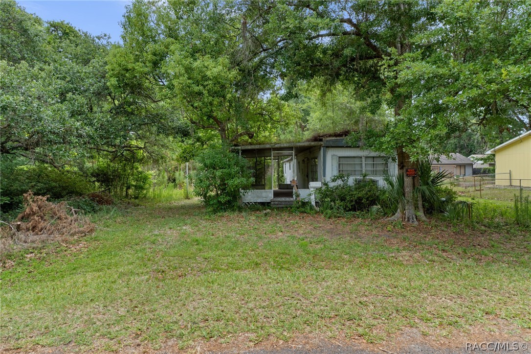 8470 W Bradshaw W 8479 W Doe Lane Lane — photo