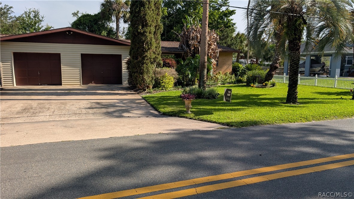 812 NW 6th Street — photo