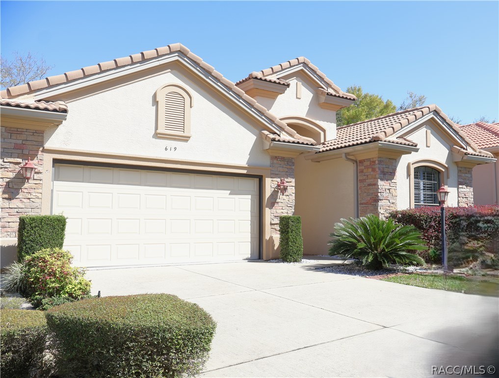 619 W Doerr Path, Hernando, FL 34442 — photo 2