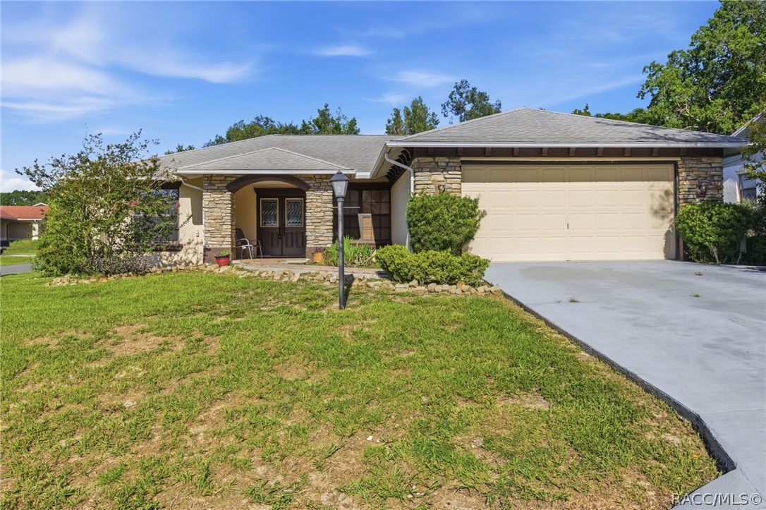 3632 N Honeylocust Drive — photo
