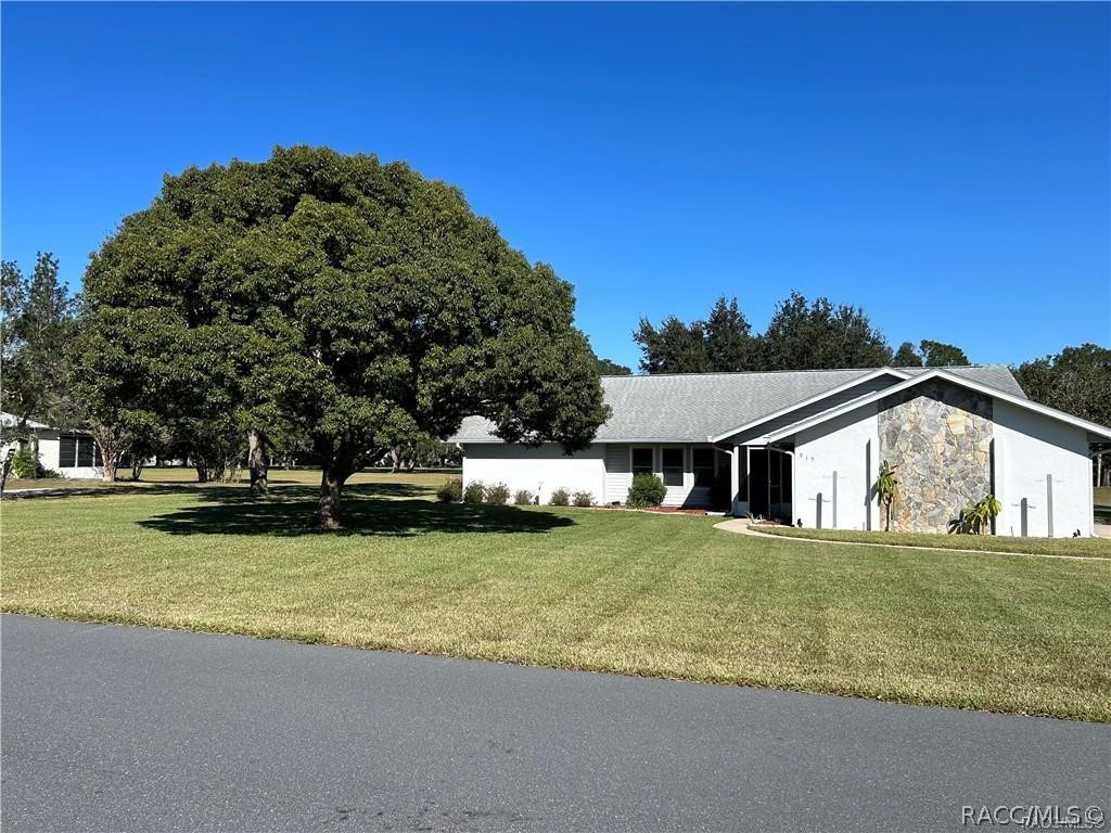 515 E Falconry Court — photo
