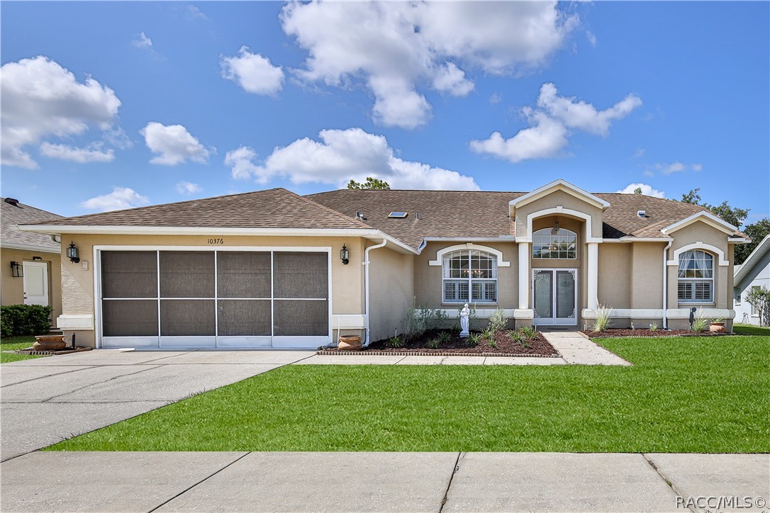 10376 Henderson Street — photo
