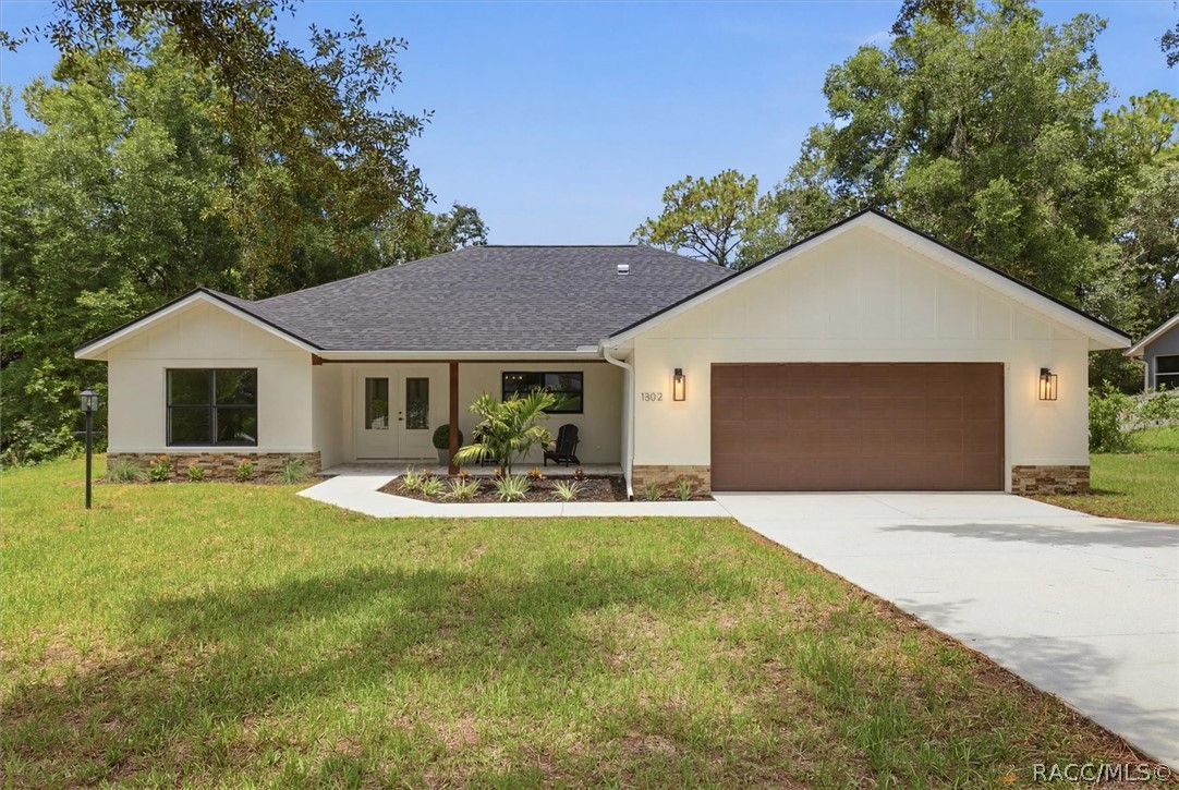 1302 N Mediterranean Way — photo
