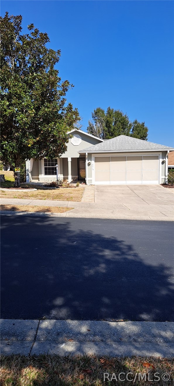 821 W Cockatiel Loop — photo